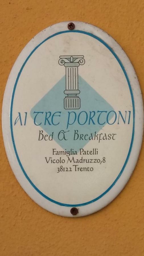Ai Tre Portoni Bed and Breakfast Trente Buitenkant foto